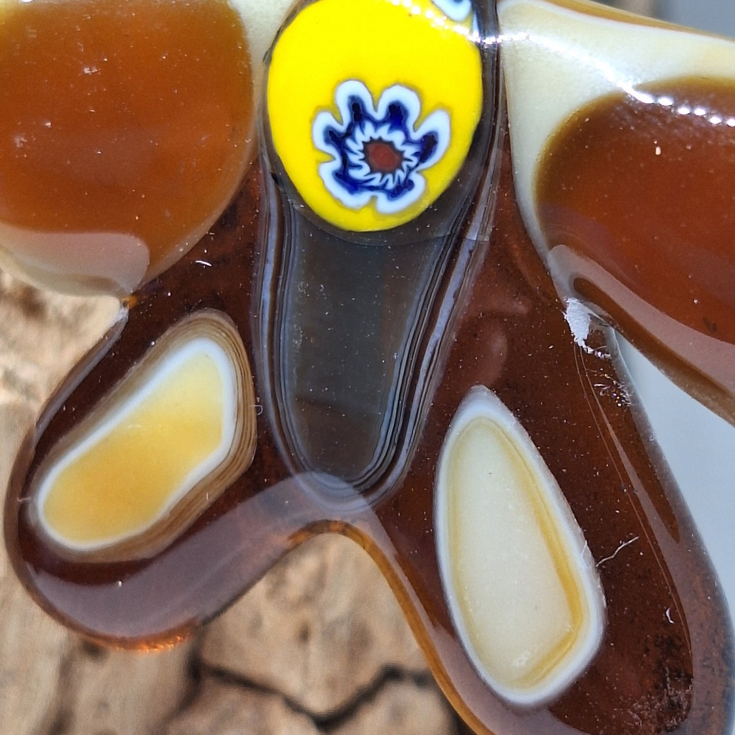 Dije mariposa cafe