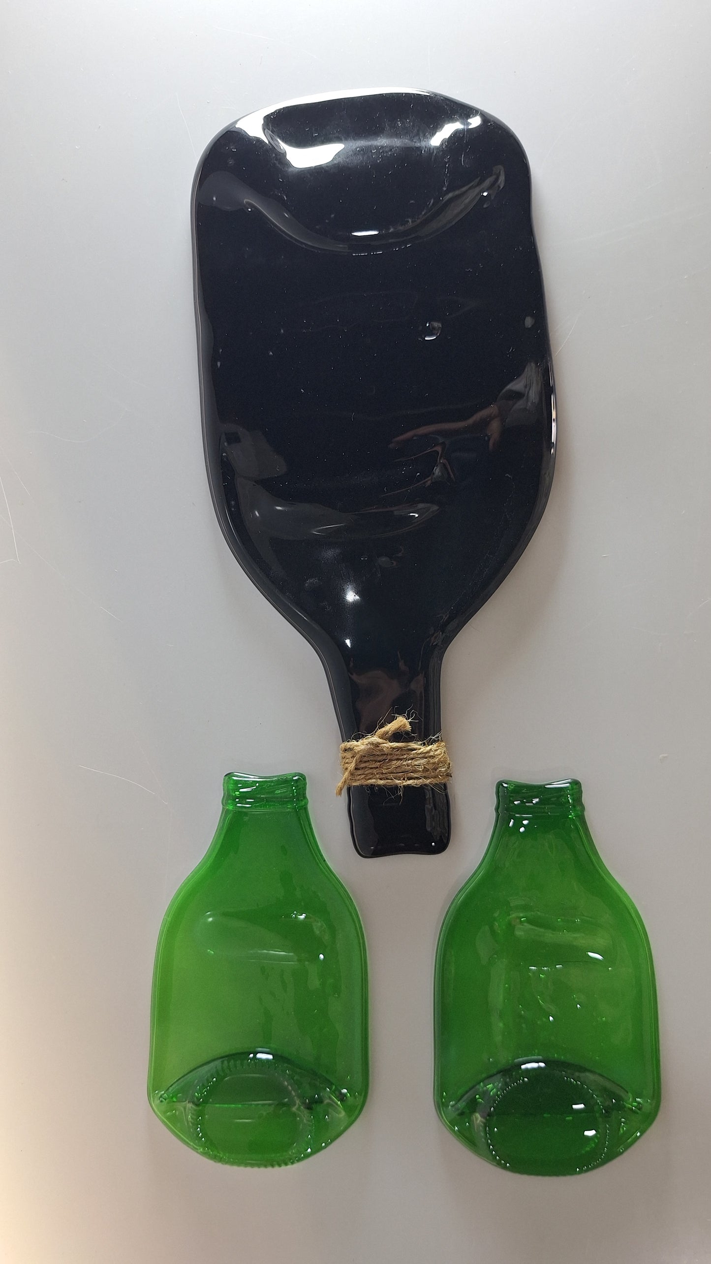 Platos reciclados de botellas